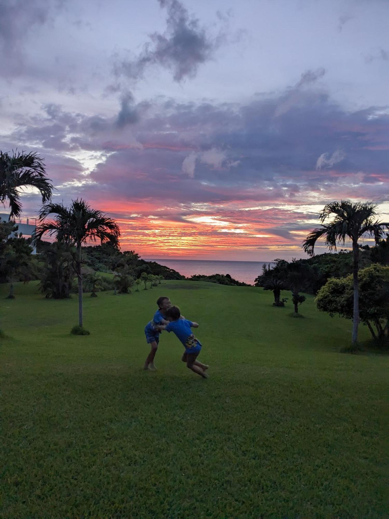 Tsundara Beach Retreat Ishigaki  Bagian luar foto