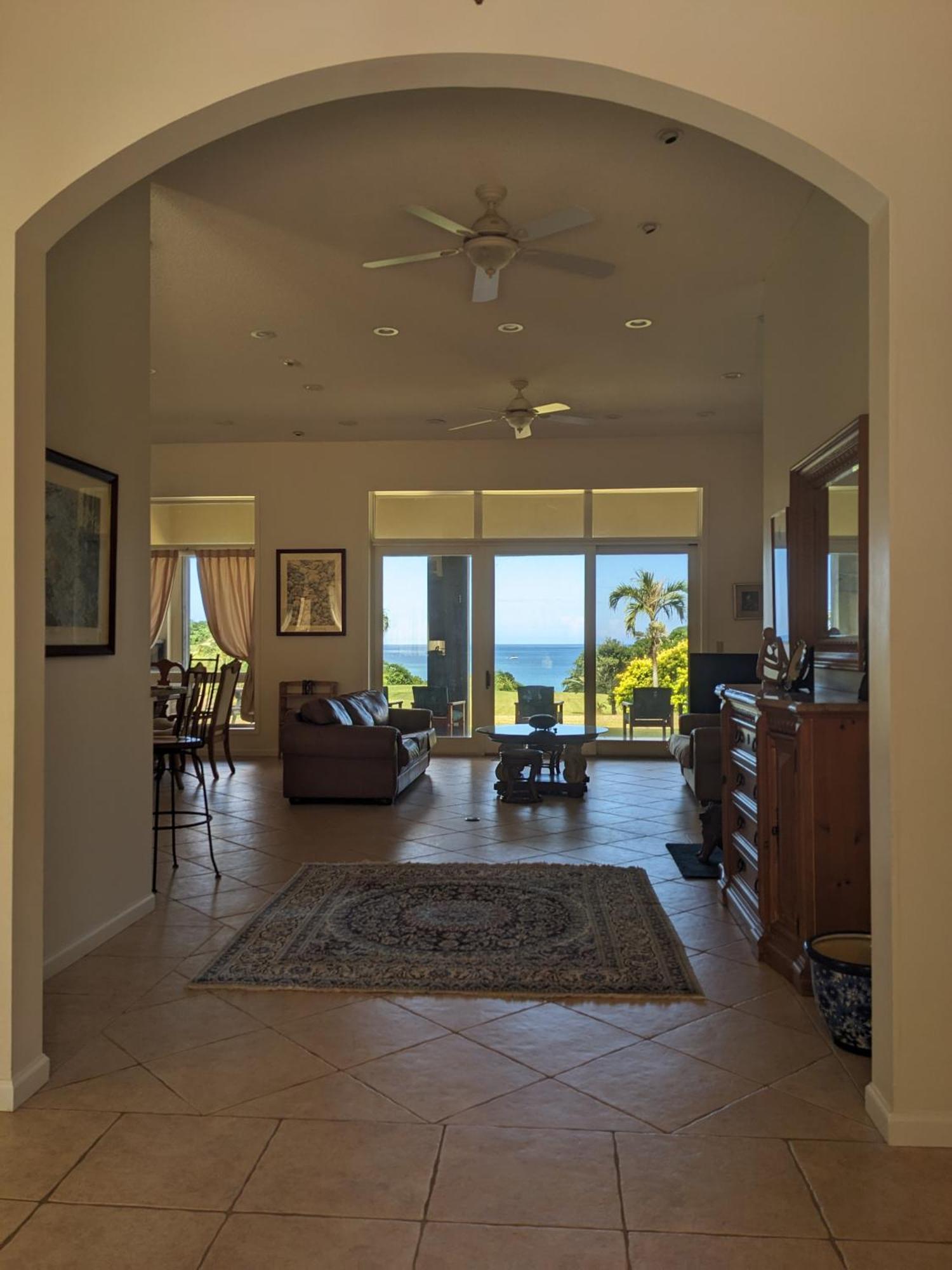 Tsundara Beach Retreat Ishigaki  Bagian luar foto