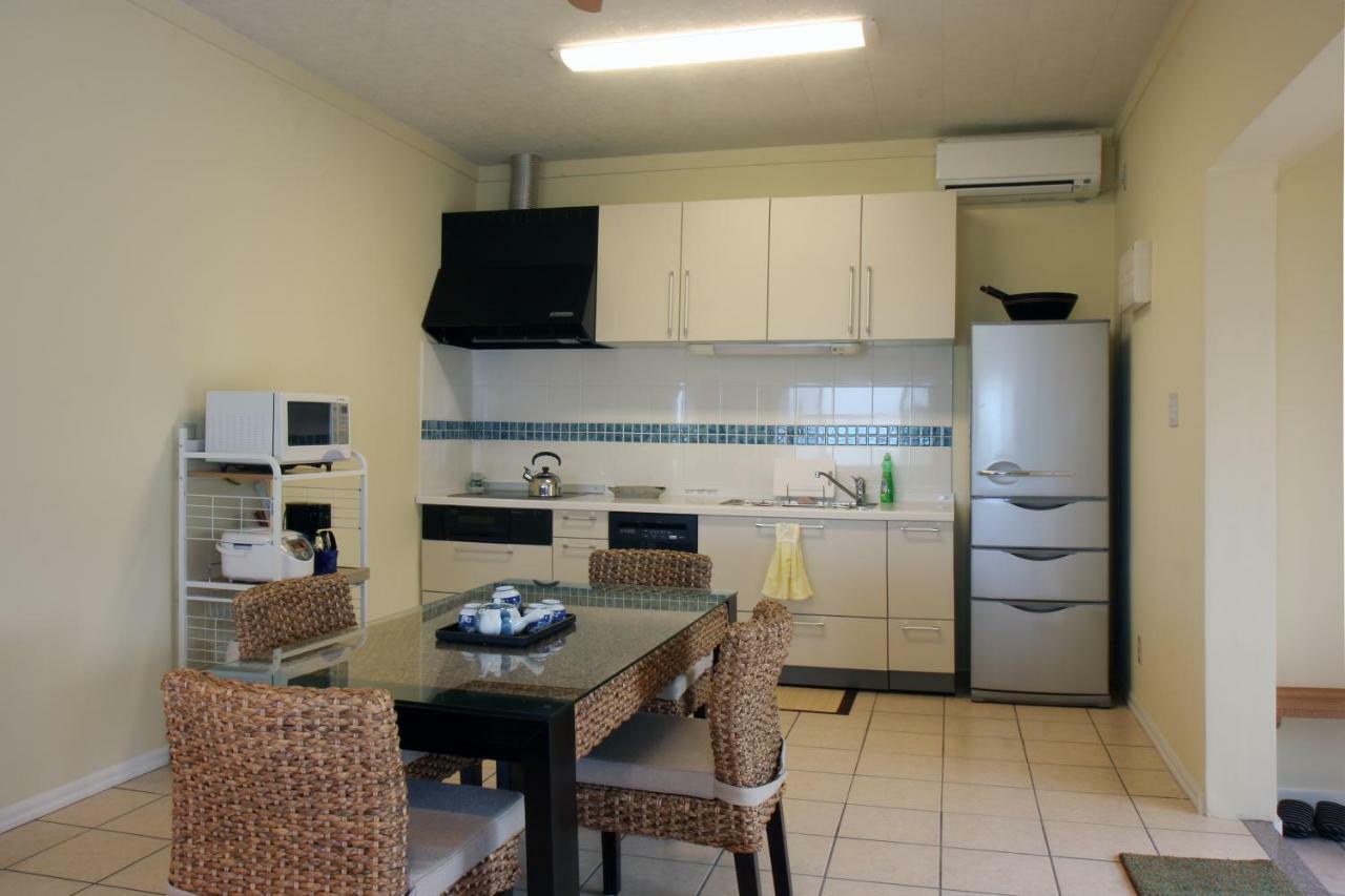 Tsundara Beach Retreat Ishigaki  Bagian luar foto